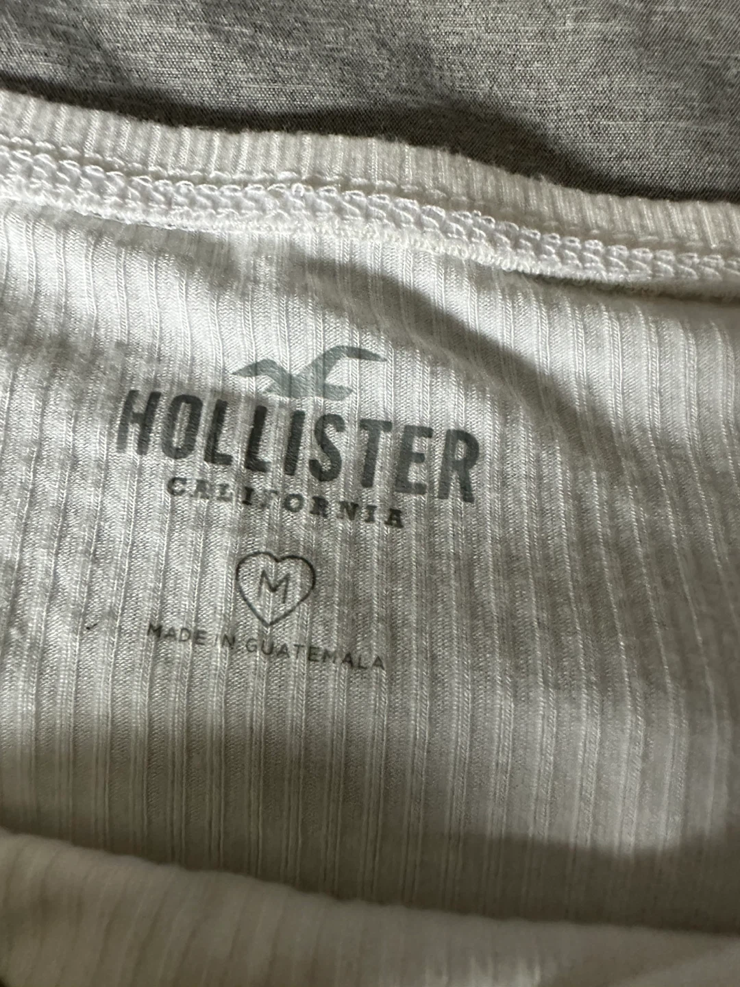 White Hollister Ribbed Off-the-Shoulder Top Size M - photo 2