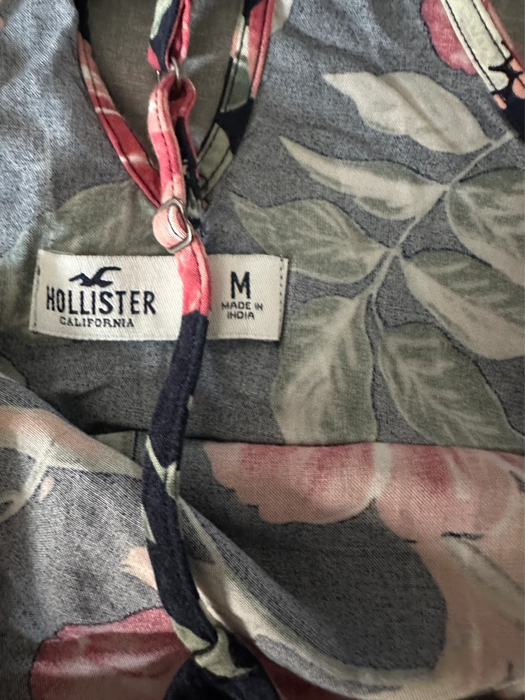 Hollister Floral top Size M - photo 2