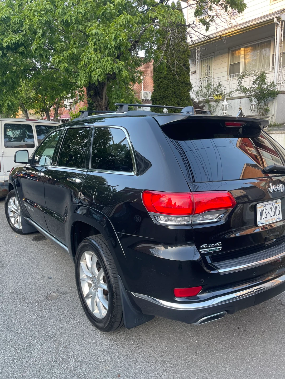 2015 Jeep Grand Cherokee summit - photo 3