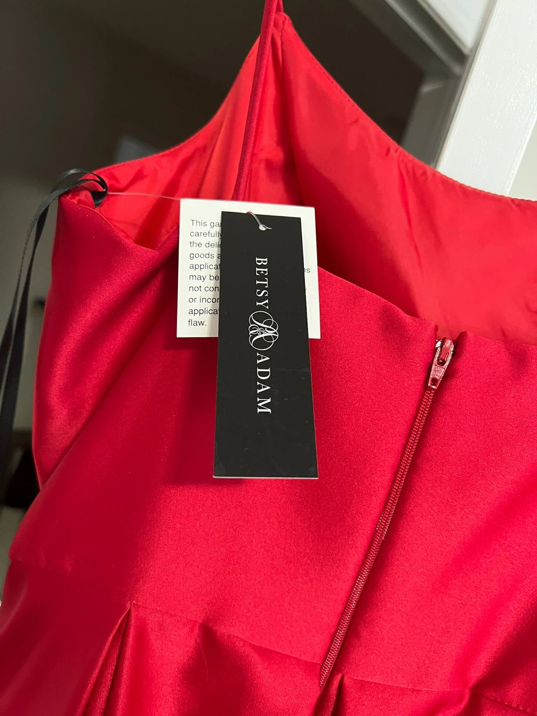Betsy & Adam Red Formal Dress Size 8 - photo 5