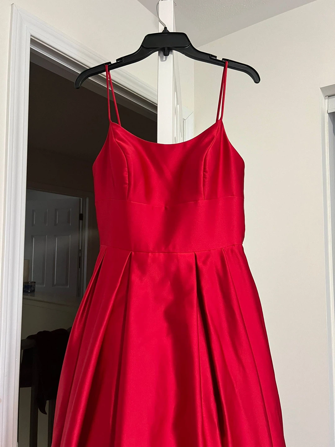 Betsy & Adam Red Formal Dress Size 8 - photo 2