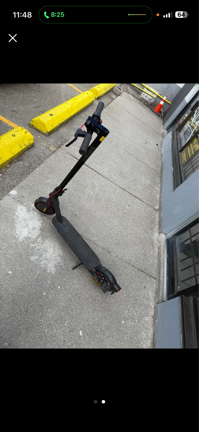 Xiaomi Mi Electric Scooter
