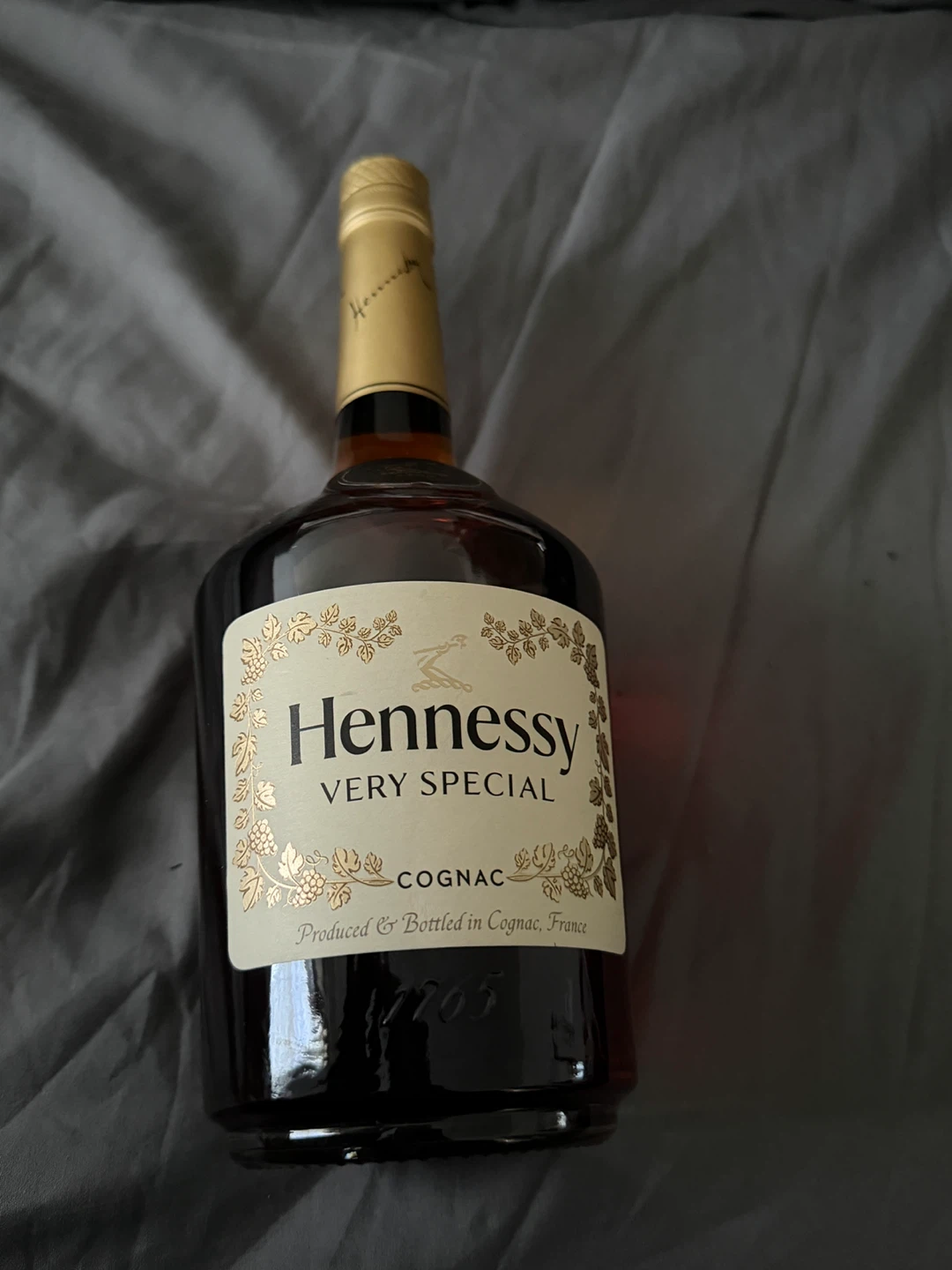Hennessy Very Special Cognac Bottle - photo 3