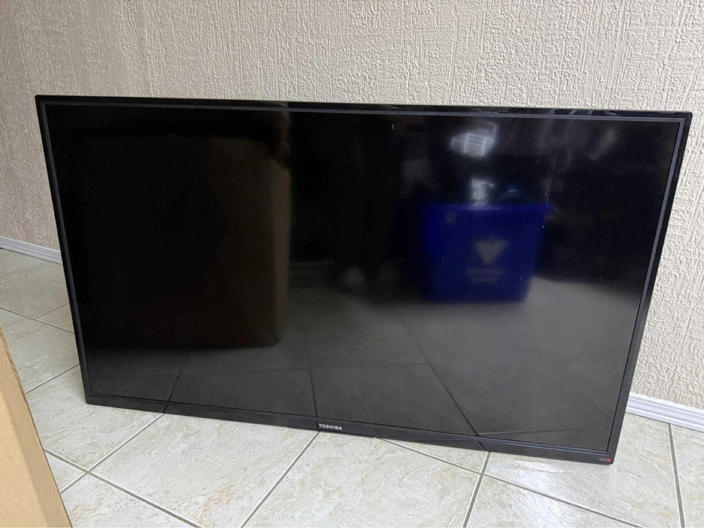 Toshiba 50” tv