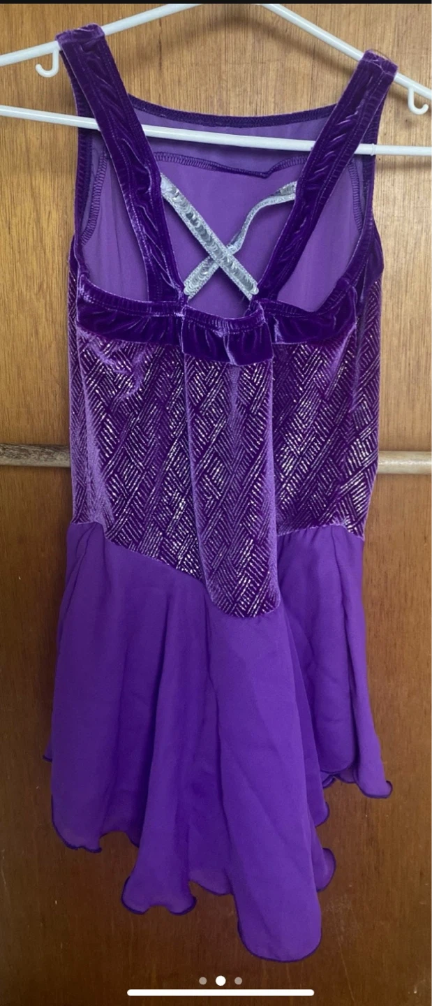 🌱  Jerry's Purple Figure Skating Dress Adult M/M - photo 2