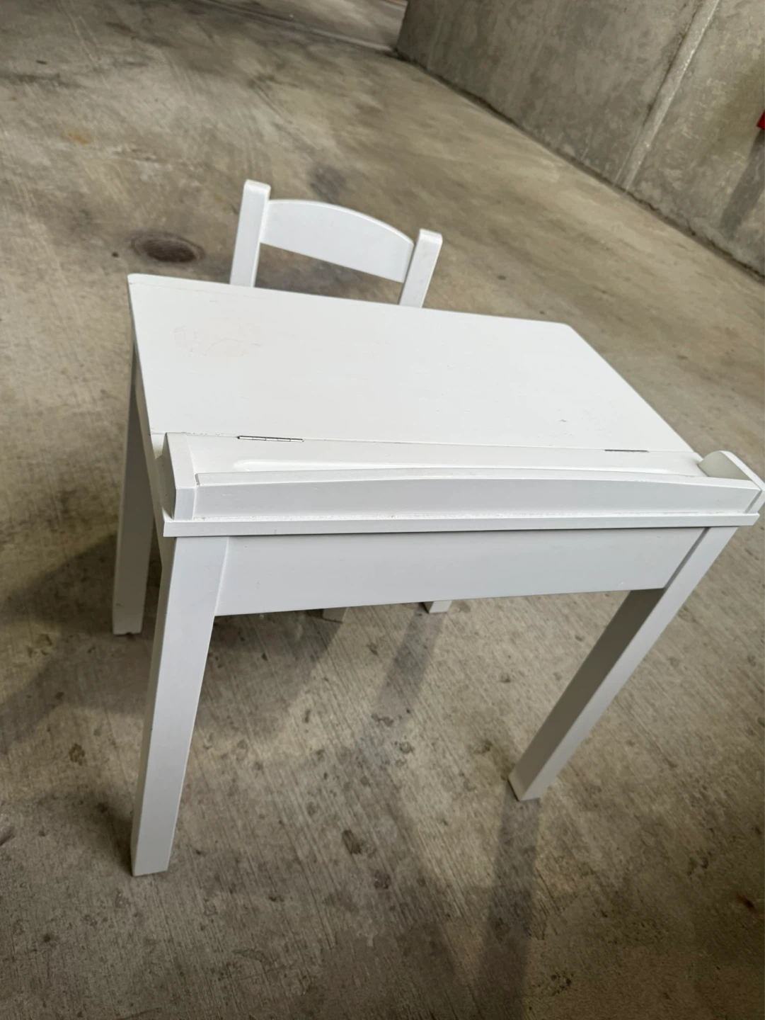 White Kids Desk and Chair Set wooden - photo 3