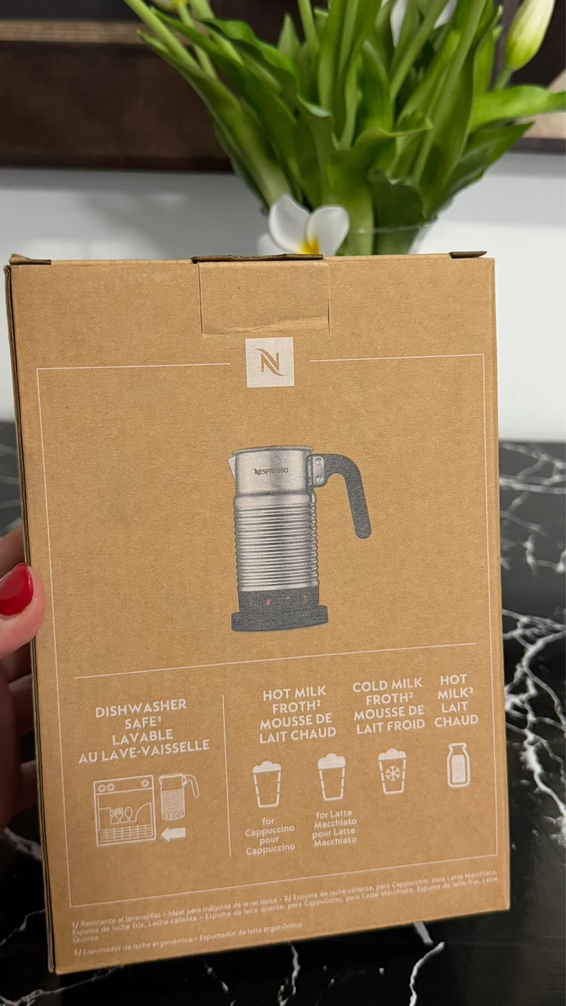 NEW Nespresso Aeroccino 4 Milk Frother Silver - photo 3