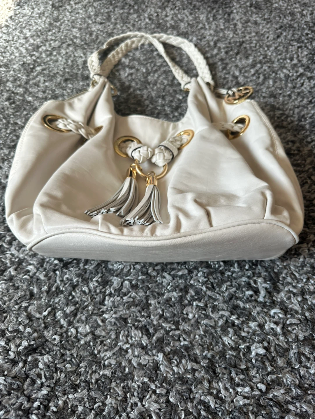 Michael Kors White Leather Shoulder Bag with Tassel Detail