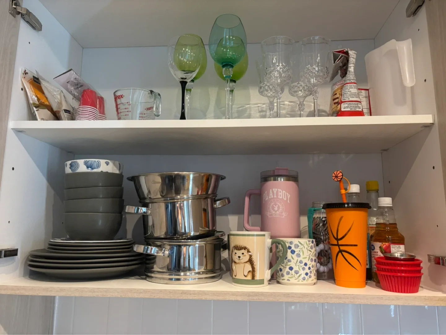 Assorted Kitchenware Set