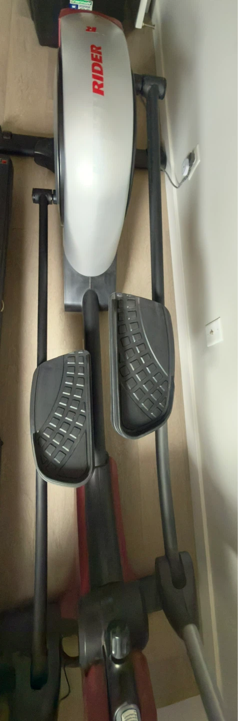 HealthRIDER H45e Elliptical - photo 2
