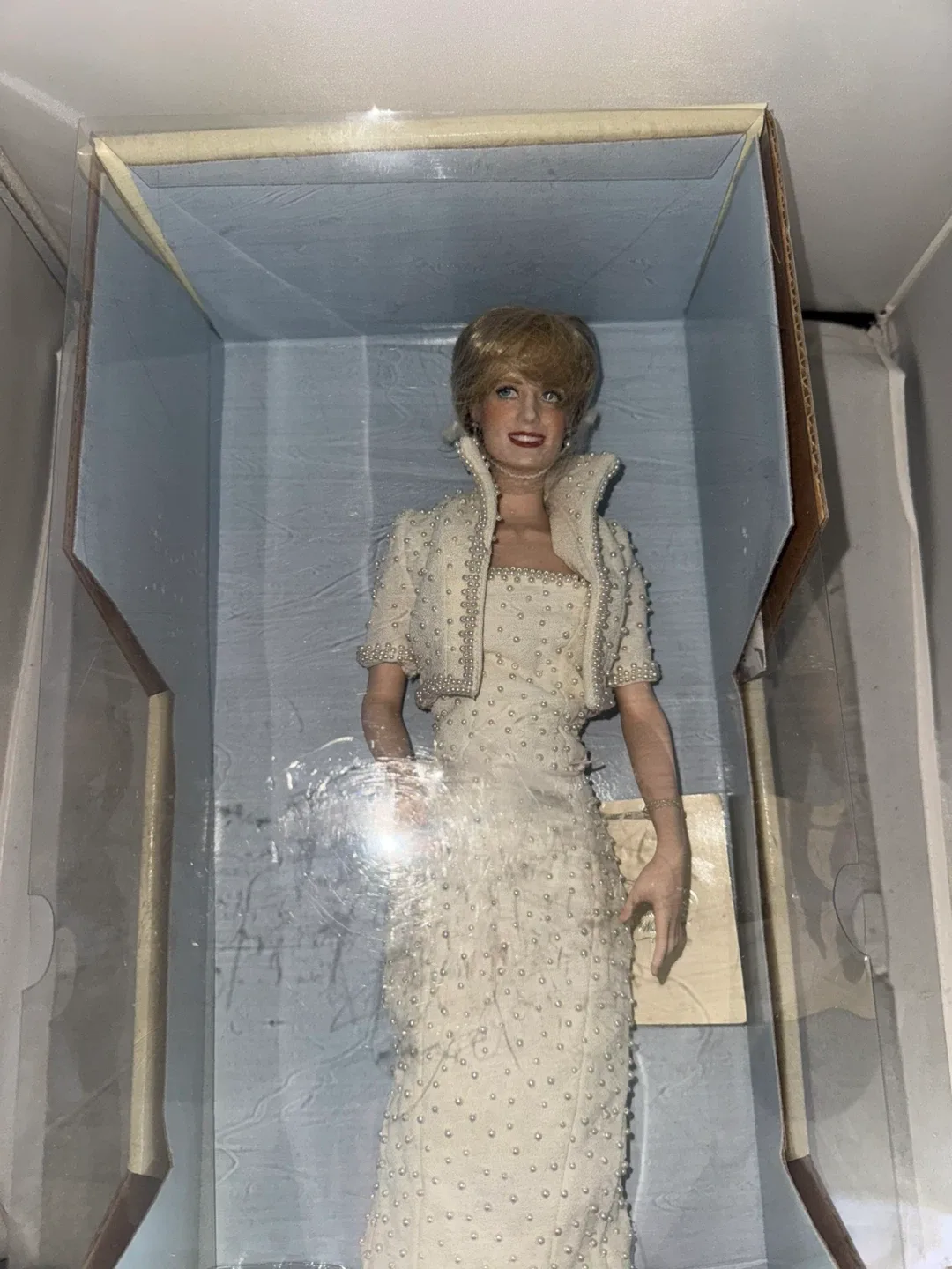 Franklin Mint Diana, Princess of Wales Porcelain Portrait Doll