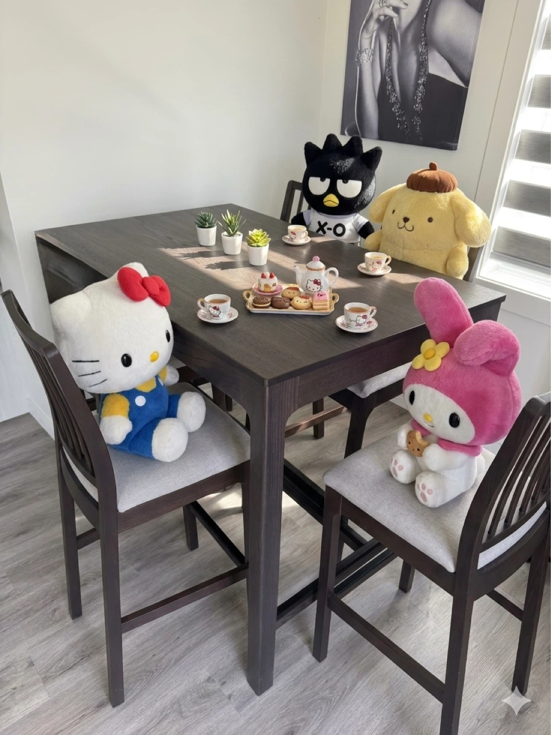 IKEA EKEDALEN Bar Table & 4 Chairs