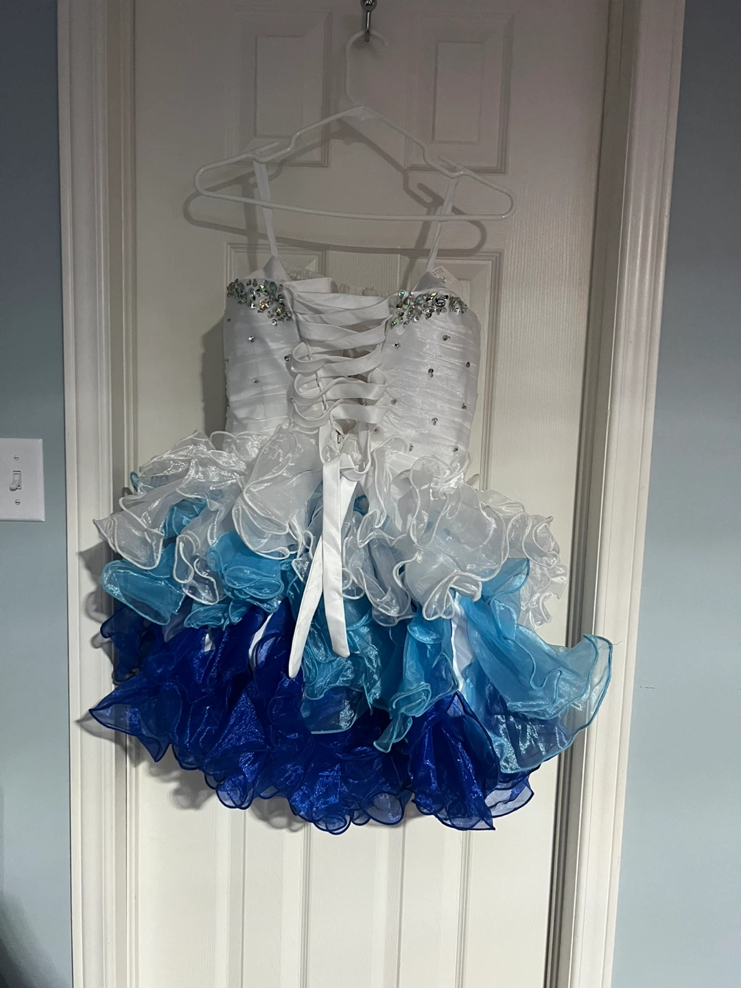 White & Blue Ruffled Party Dress - photo 2