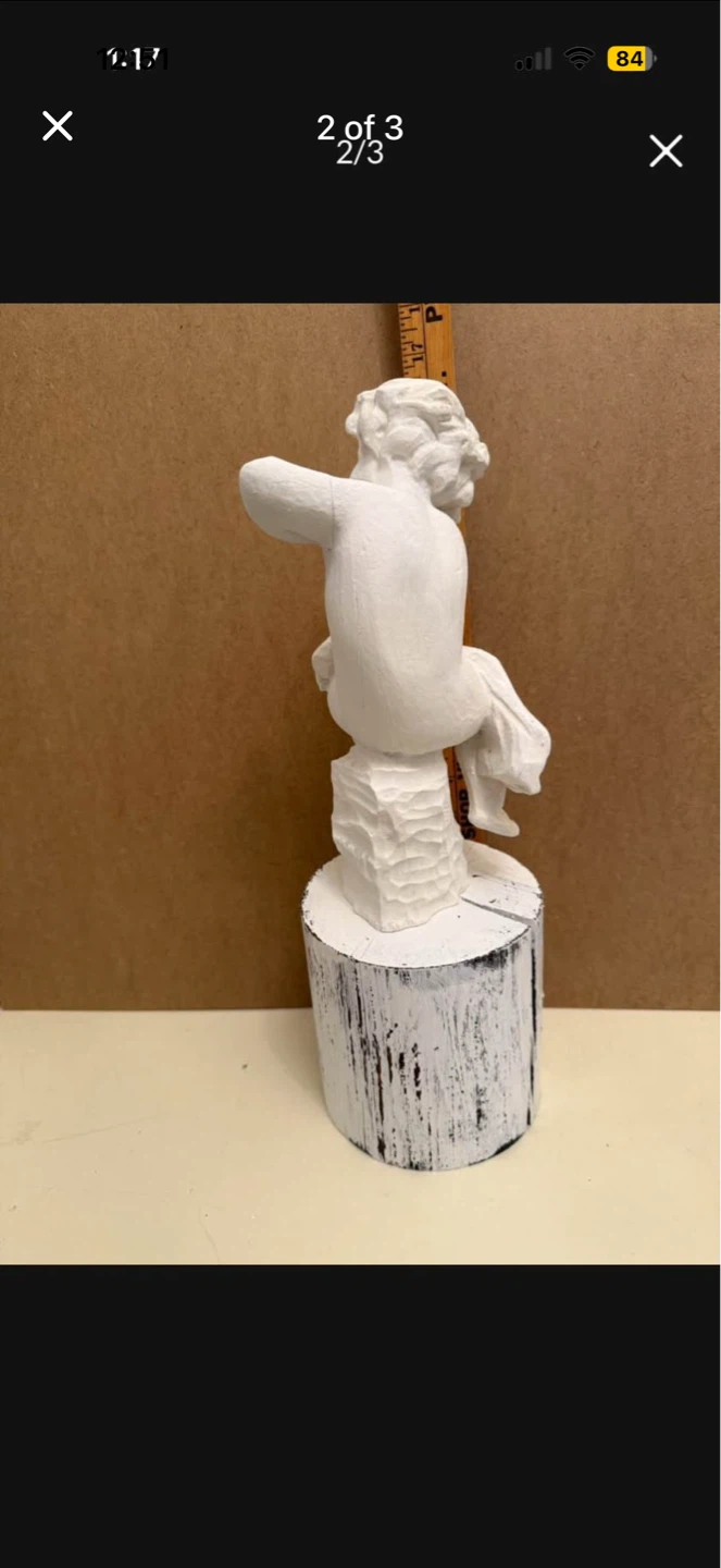 Carved vintage cherub with base - photo 2