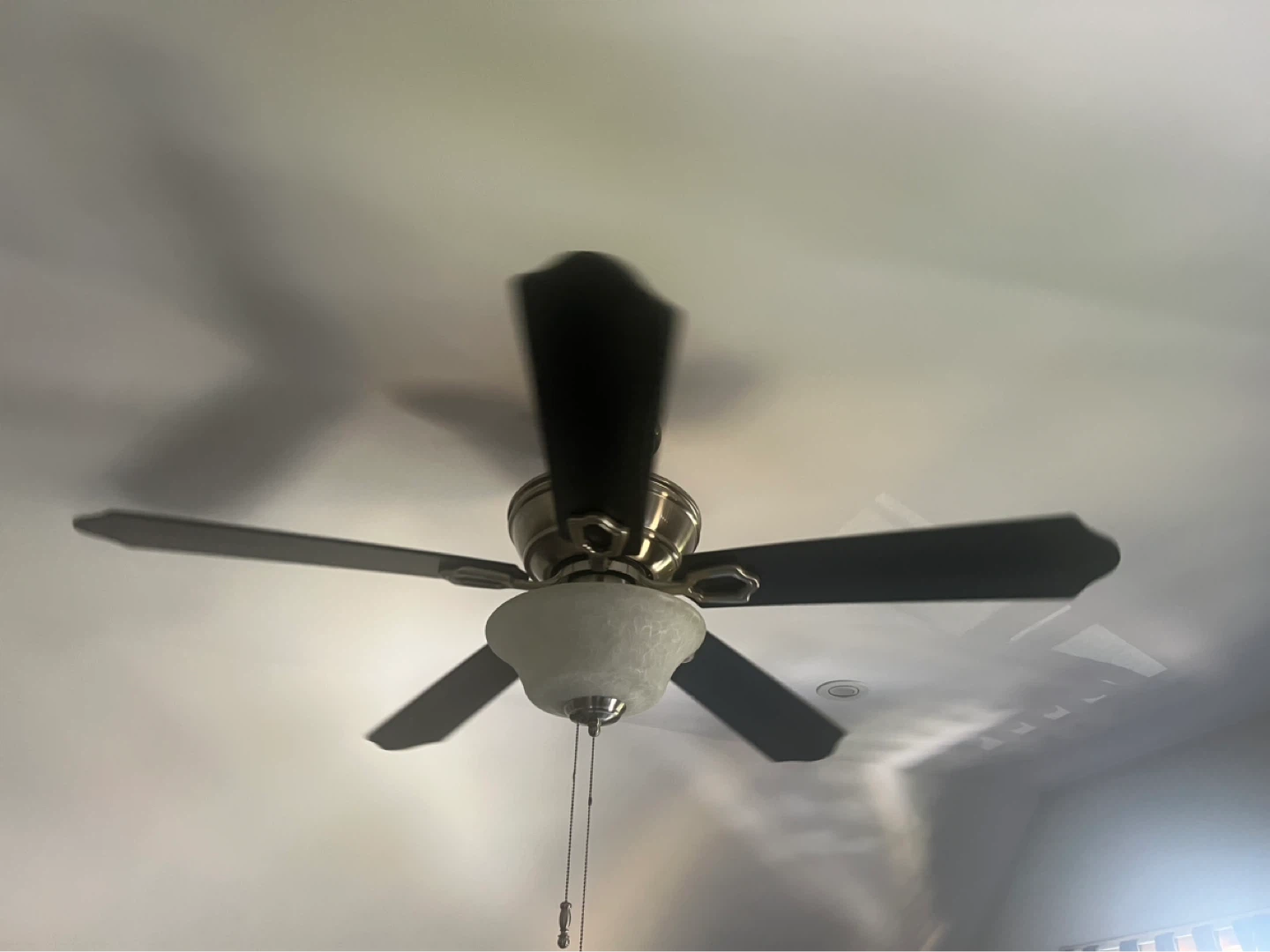 5-Blade Ceiling Fan with Light Fixture - photo 2