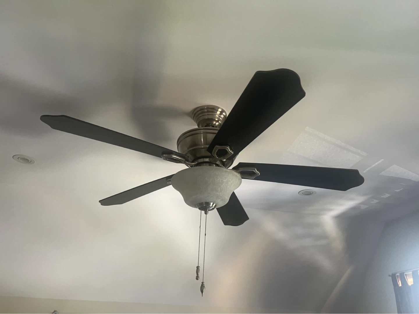 5-Blade Ceiling Fan with Light Fixture - photo 3