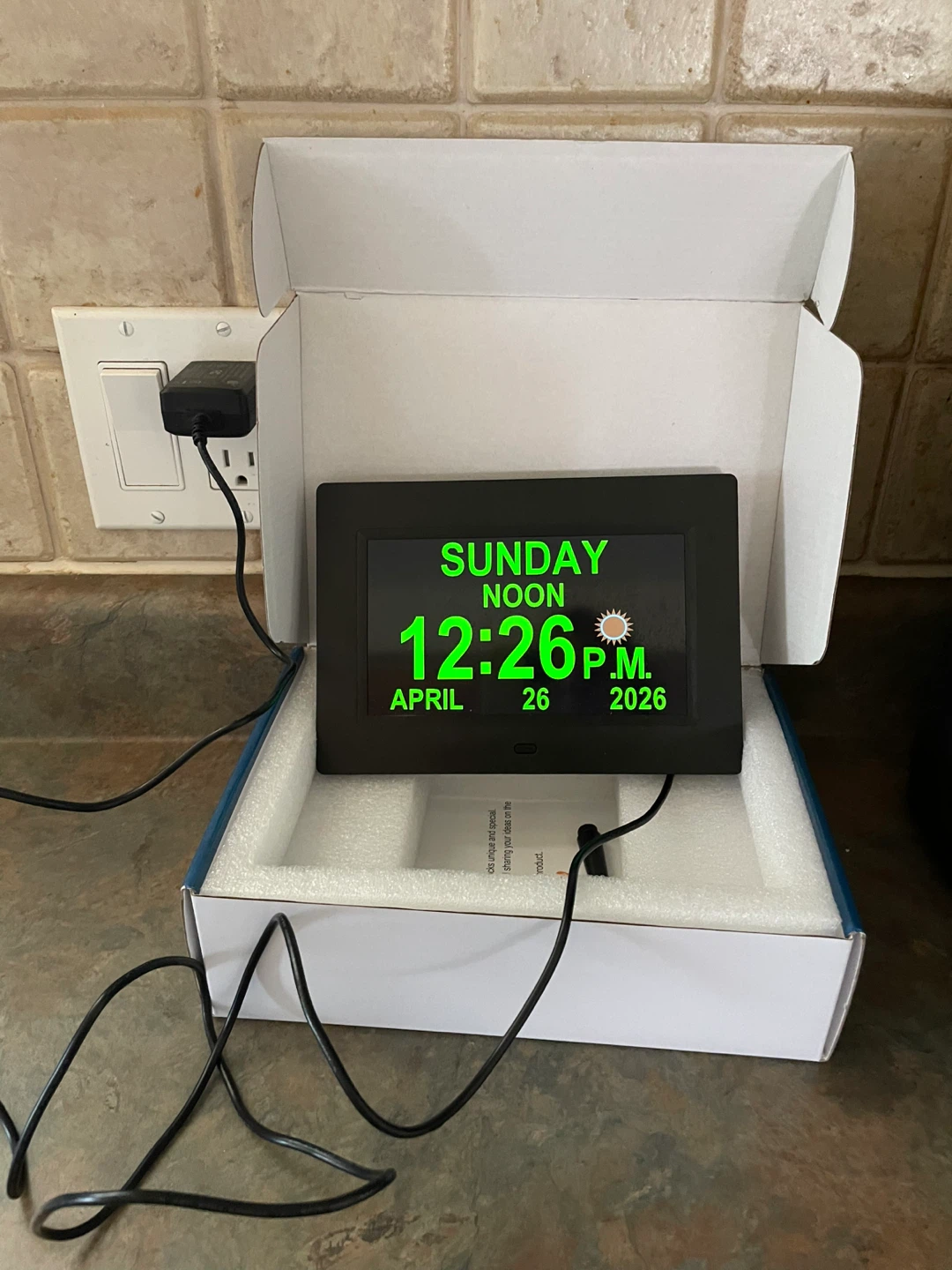 Dementia Clock with Calendar