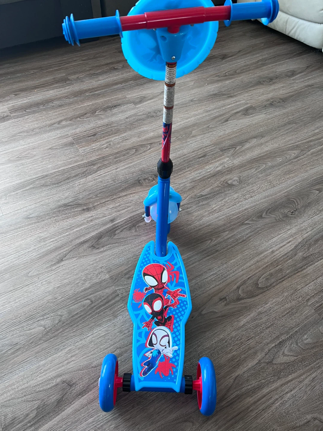 Spider-Man 3-Wheel Kids Scooter