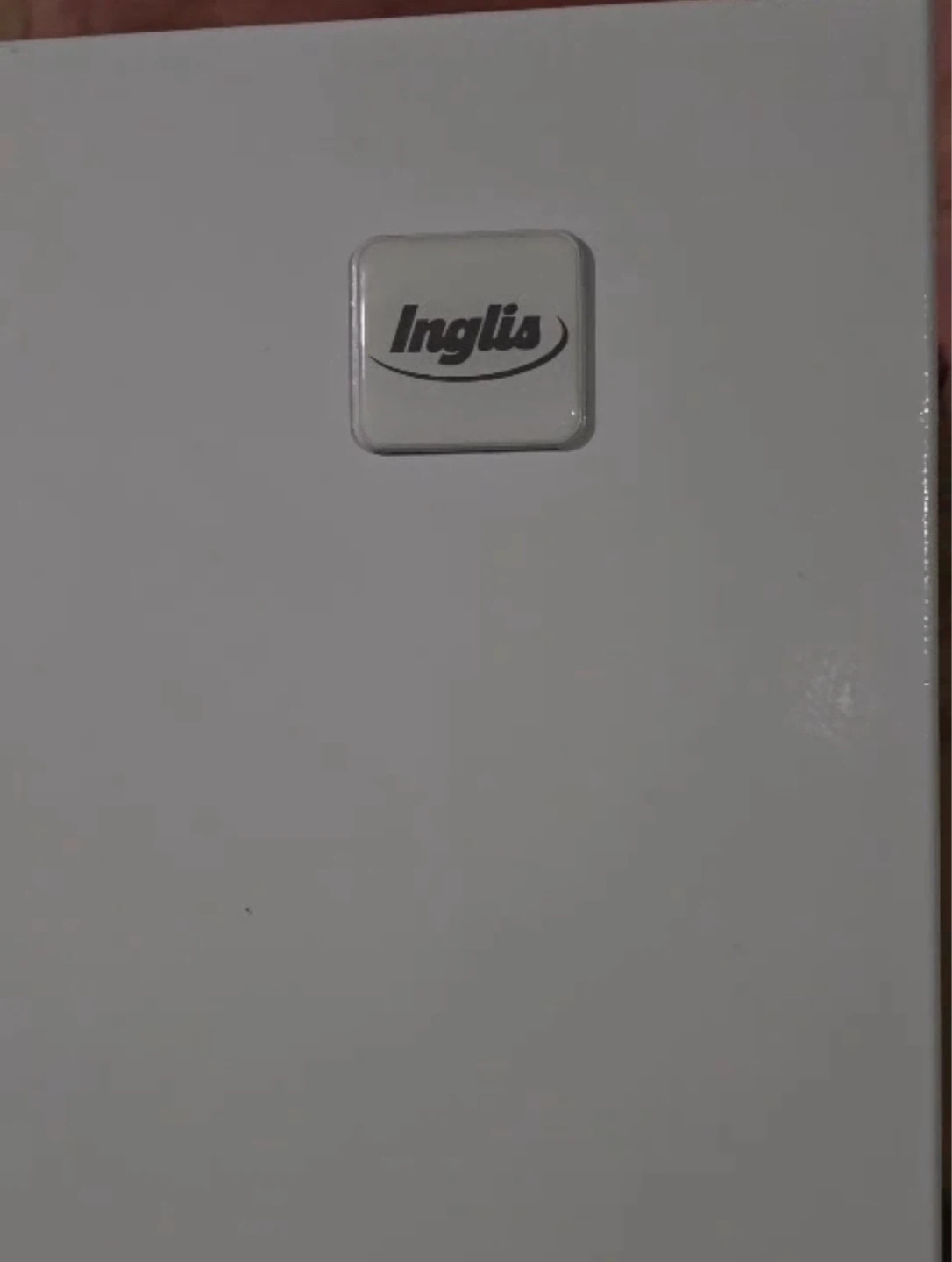 Inglis White Top Freezer Refrigerator - photo 2