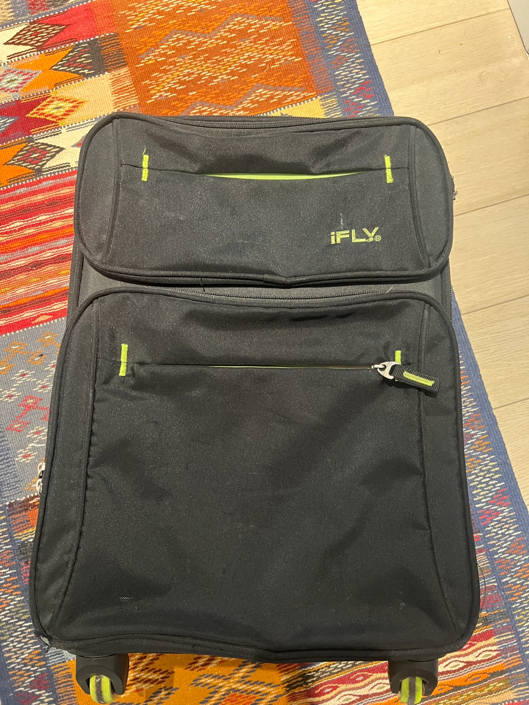 iFLY Black Rolling Carry On Suitcase - photo 2