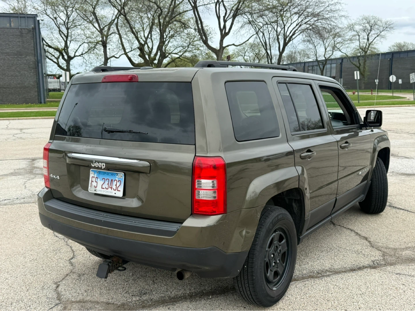 Jeep Patriot SUV - photo 4