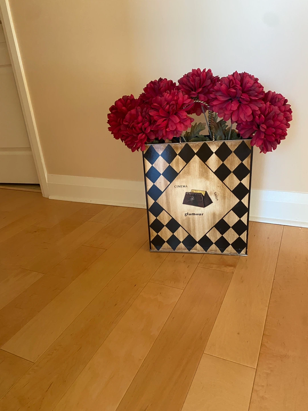 Stylish Umbrella Stand - photo 2