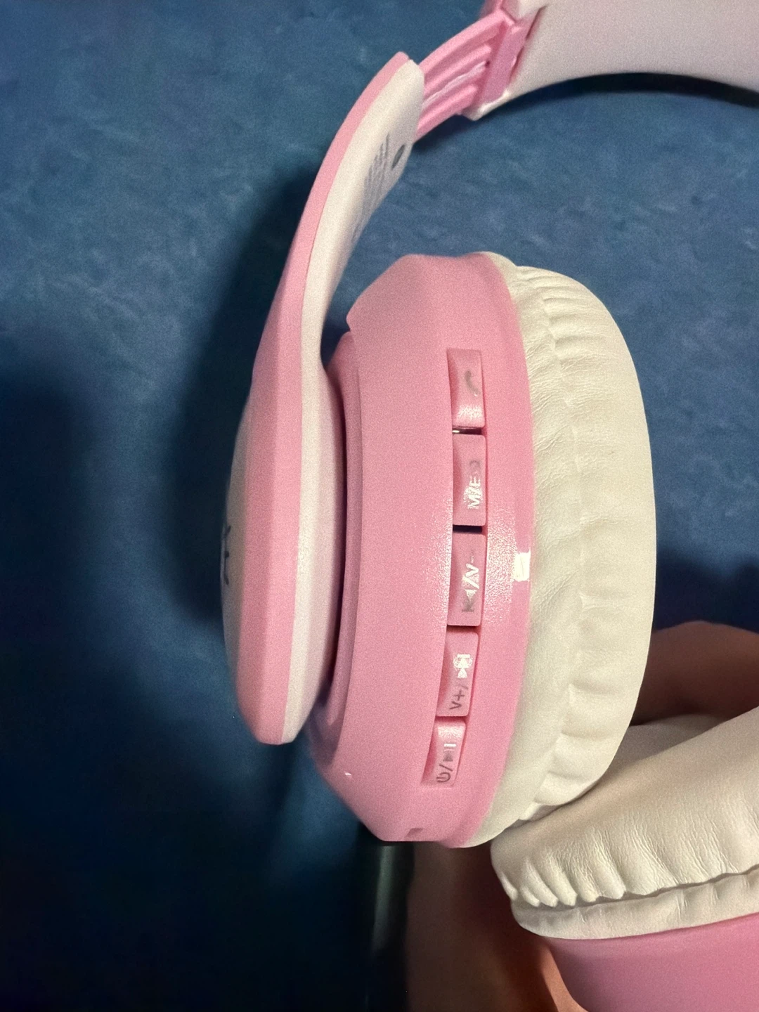 Pink Hello Kitty Headphones with LED Ears - photo 5