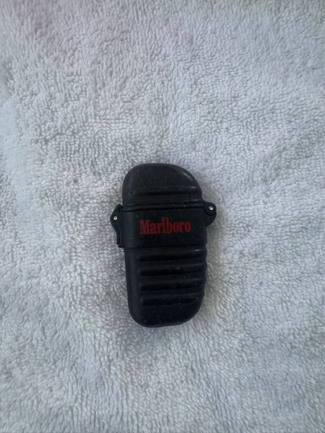 Marlboro Black Lighter Case - photo 2