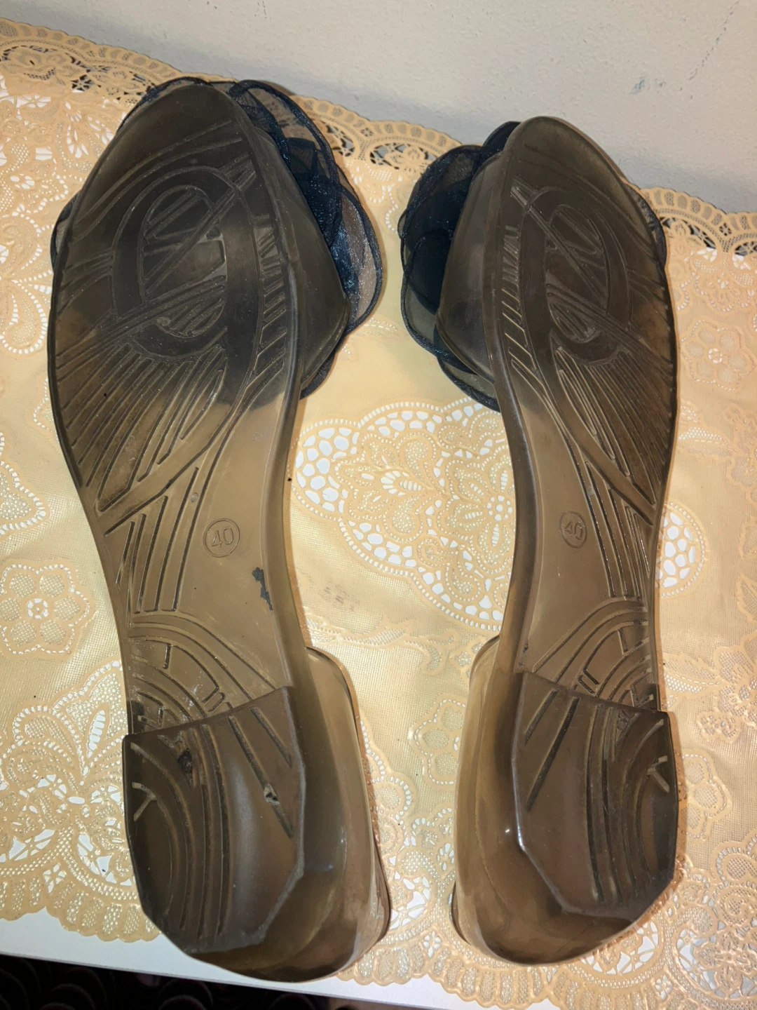 Women's Jelly Sandals with Black Rosette Detail - photo 2