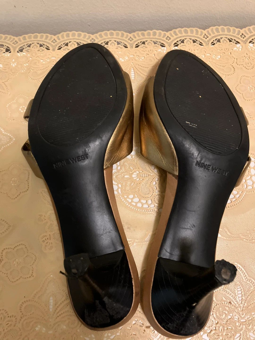 Nine West Gold Embellished Heeled Mules Size 6M - photo 3