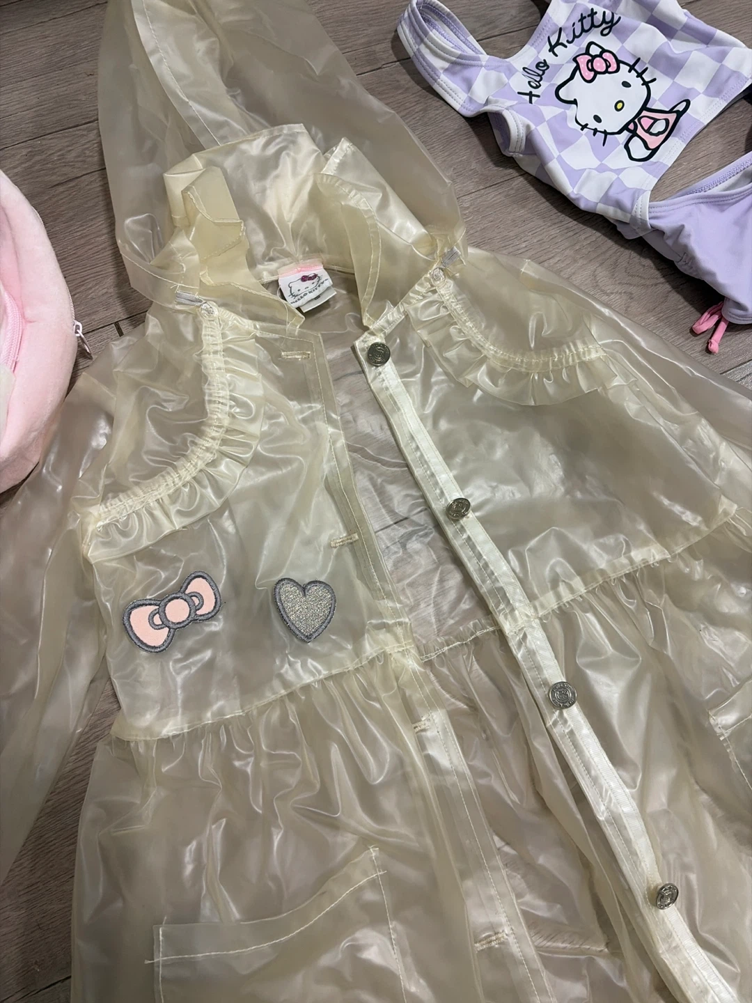 3 items HELLO KITTY. BATHING SUIT JACKET BACKPACK - photo 5