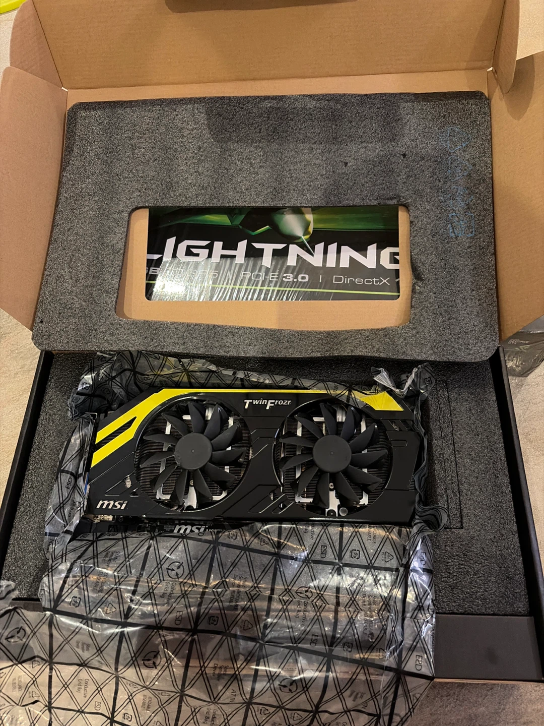 MSI GeForce GTX 770 Lightning Graphics Card - photo 2
