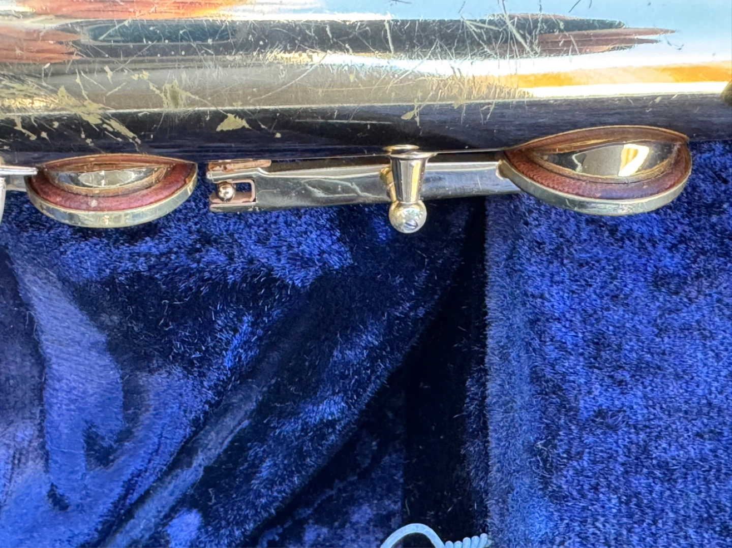 Gold Conn Tenor Saxophone in Case - photo 4
