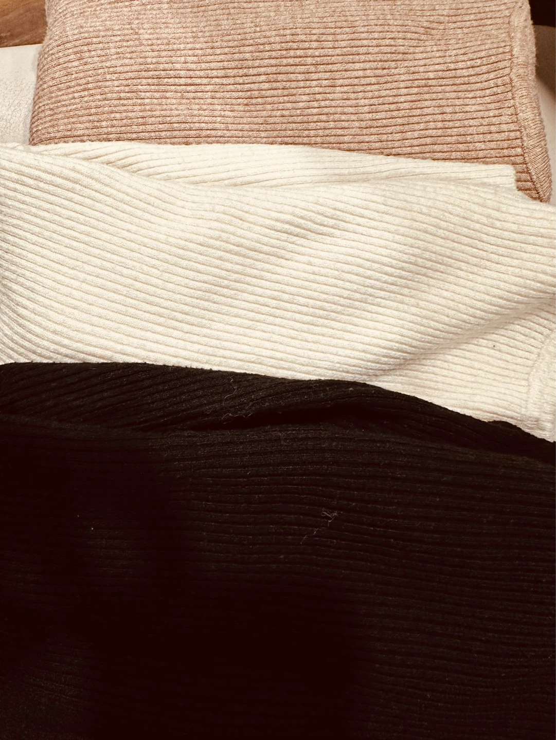3 pcs  for only $ 10 Ribbed Turtleneck Sweater - photo 2