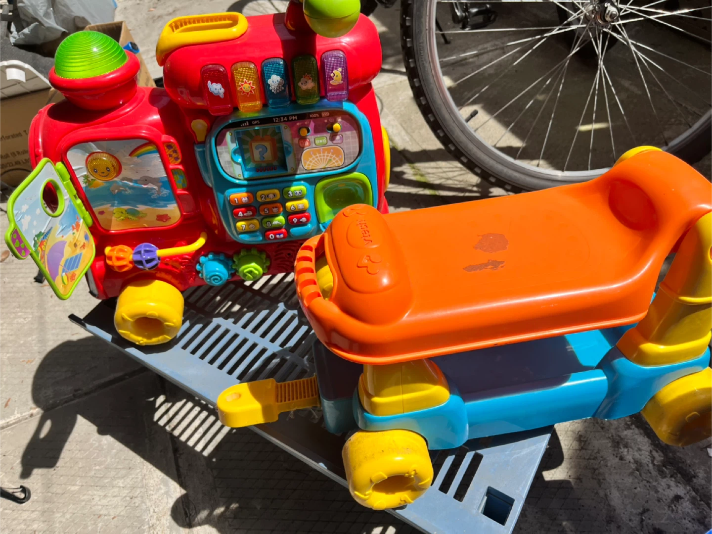 VTech Sit-to-Stand Learn and Grow Activity Walker Toy - photo 5