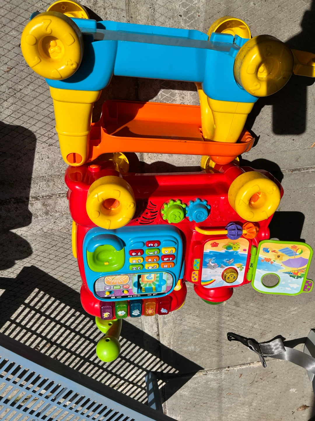 VTech Sit-to-Stand Learn and Grow Activity Walker Toy - photo 4