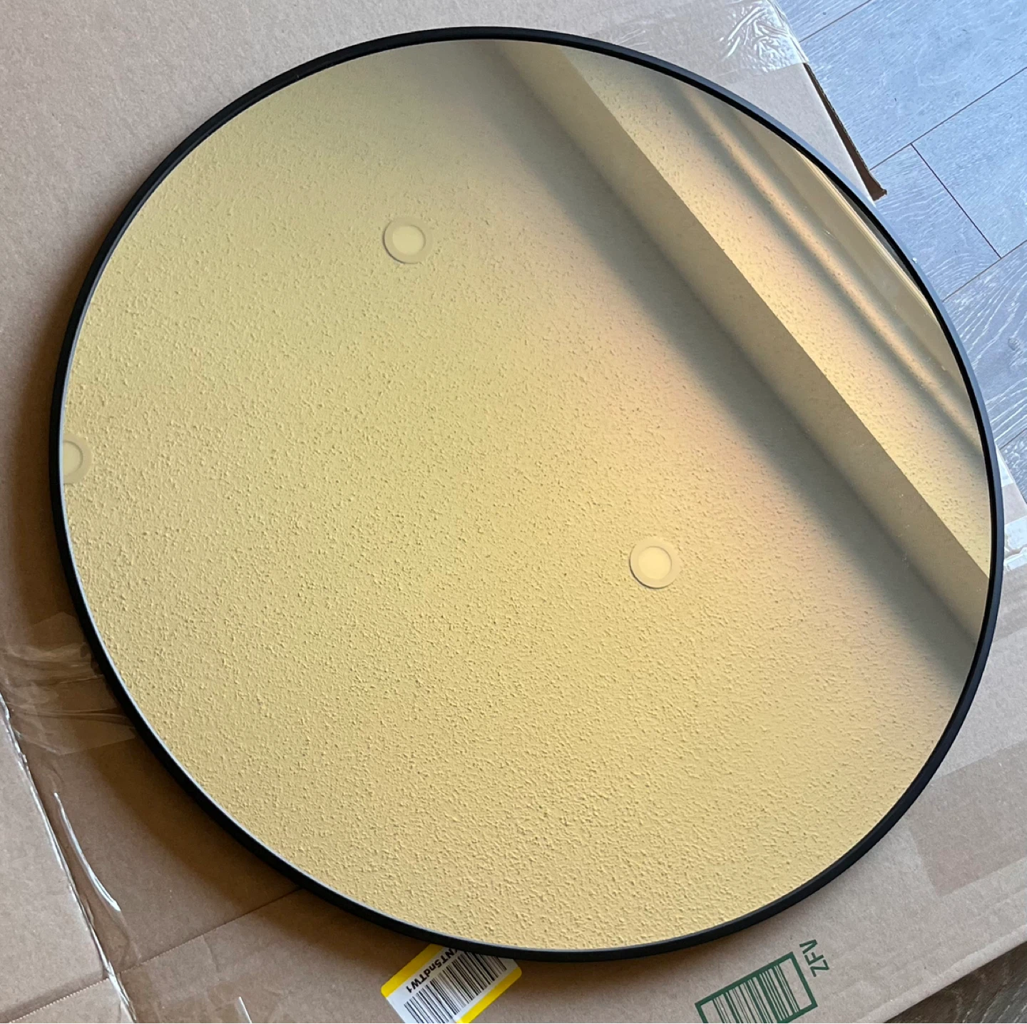 25 inch Round Black Mirror - photo 2