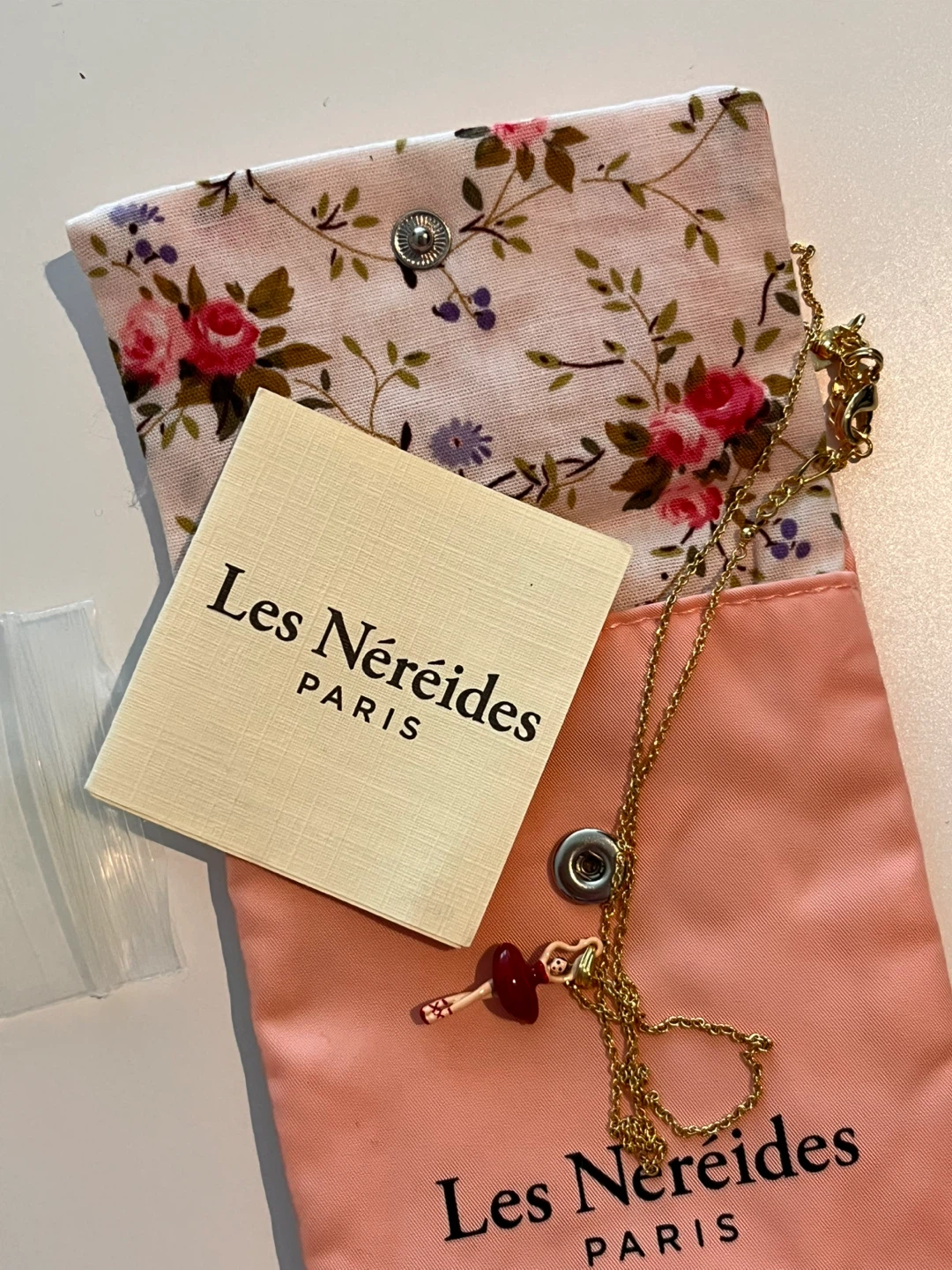 Les Néréides Pas de Deux Mini Necklace