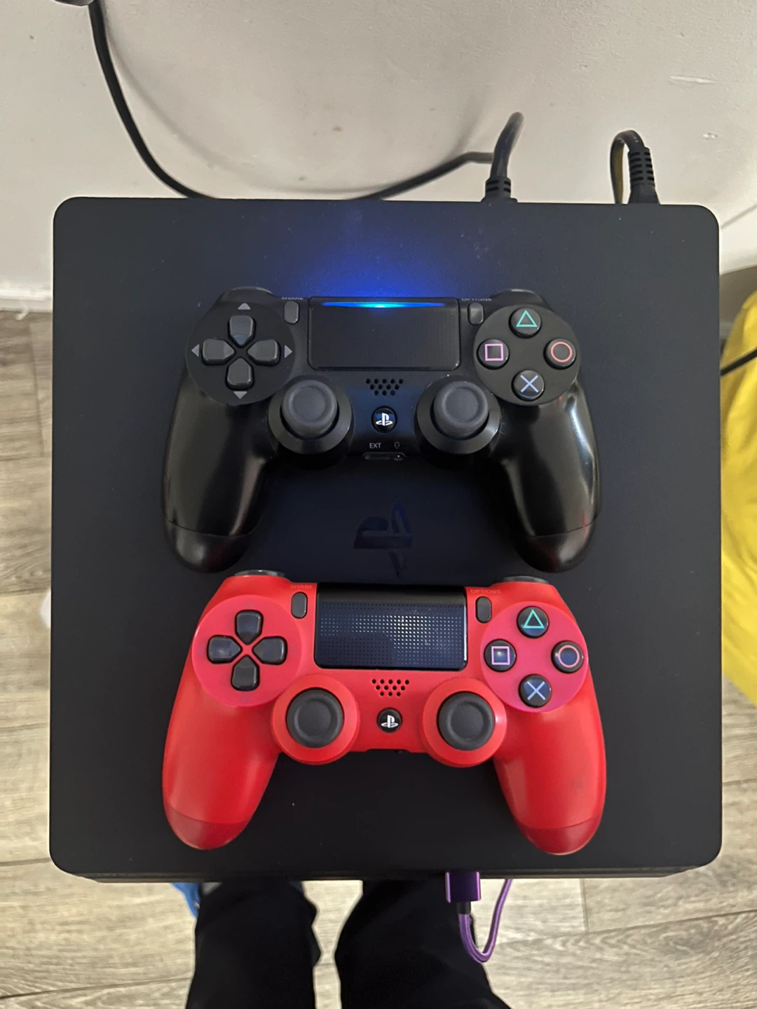 Sony PlayStation 4 Slim