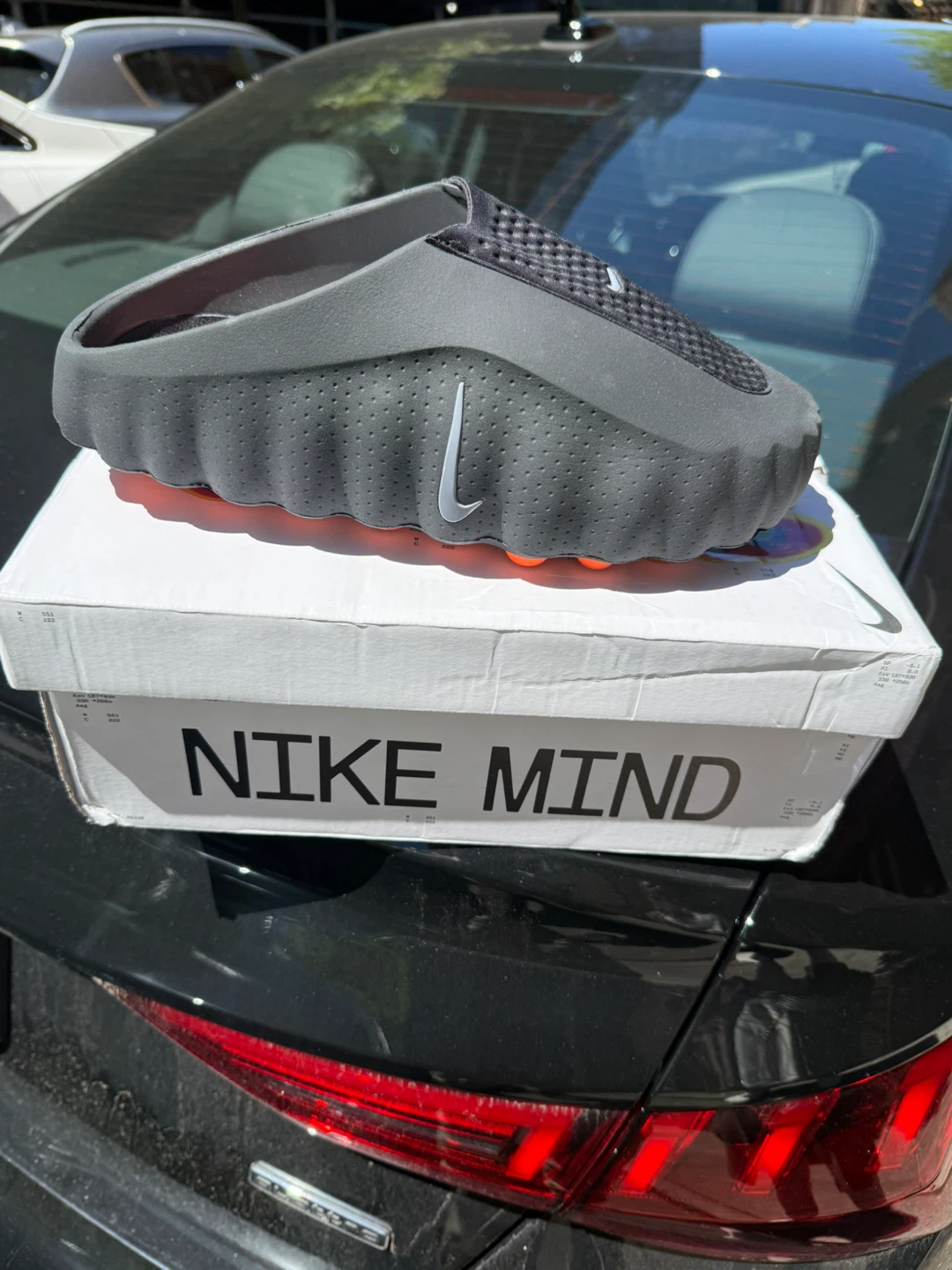 Nike Mind Slip-On Mules Clogs