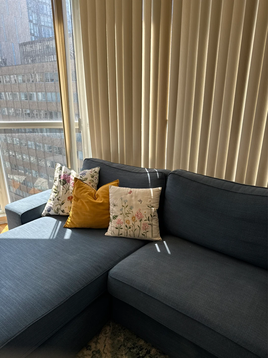 KIVIK Sofa with chaise lounge blue (ikea) - photo 4