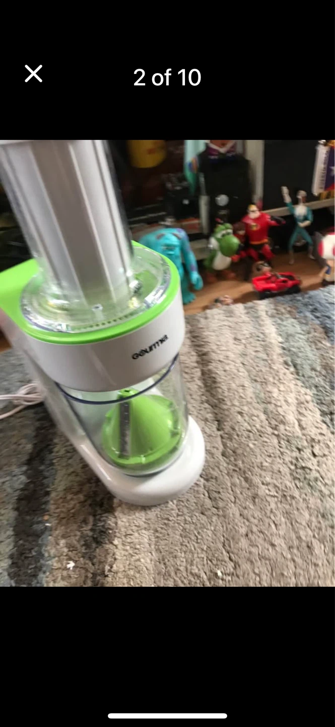 Electric spiralizer and slicer for vegetables and pasta maker