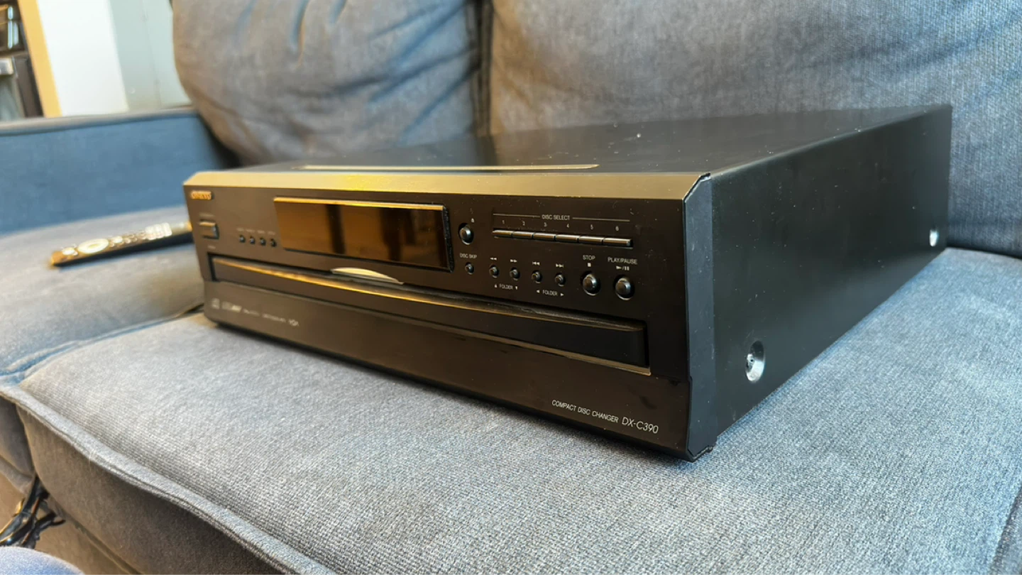 Onkyo DX-C390 Compact Disc Changer - photo 3