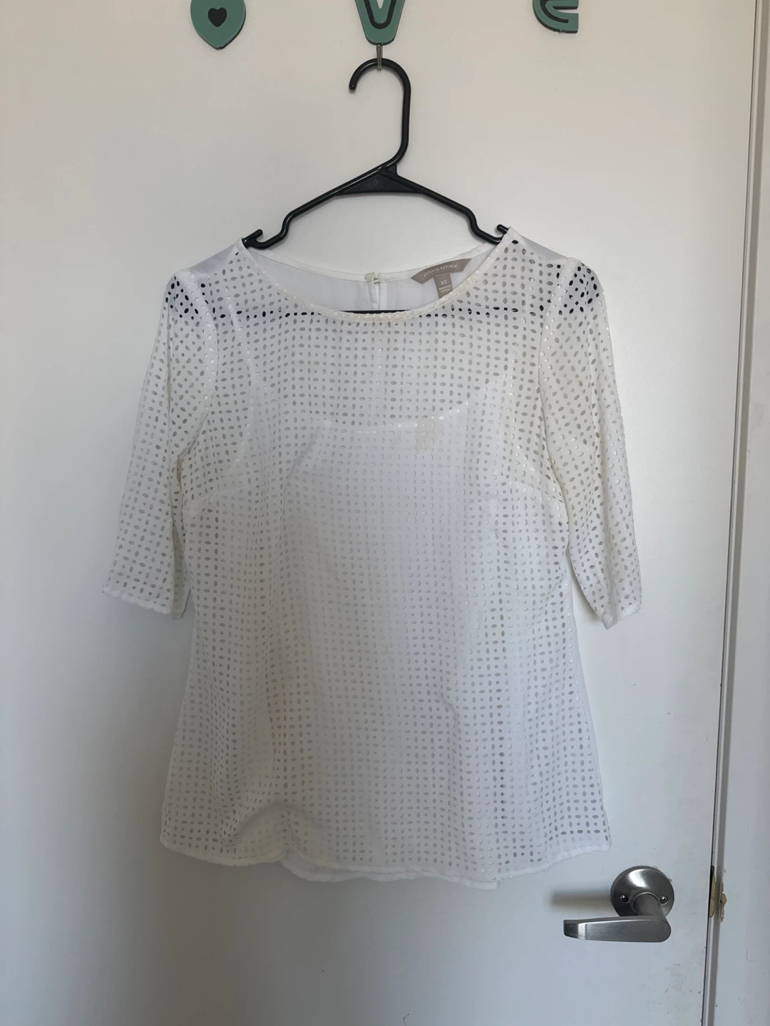 Banana Republic White Eyelet Blouse - XS