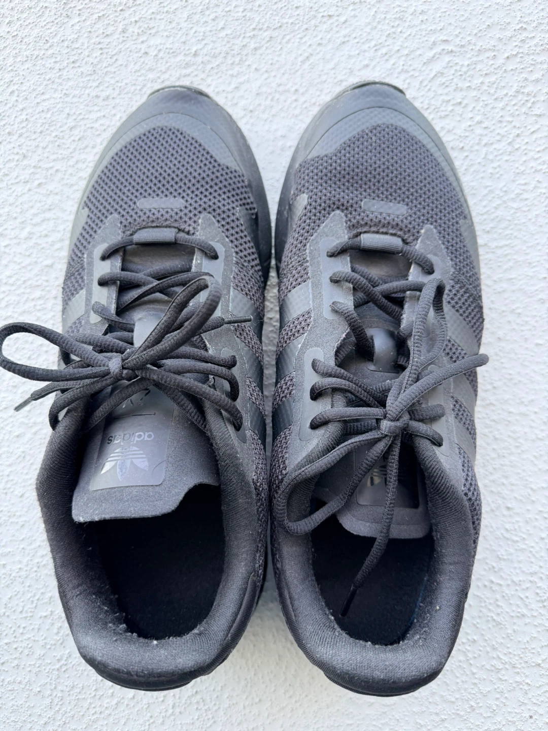 Mens shoes
