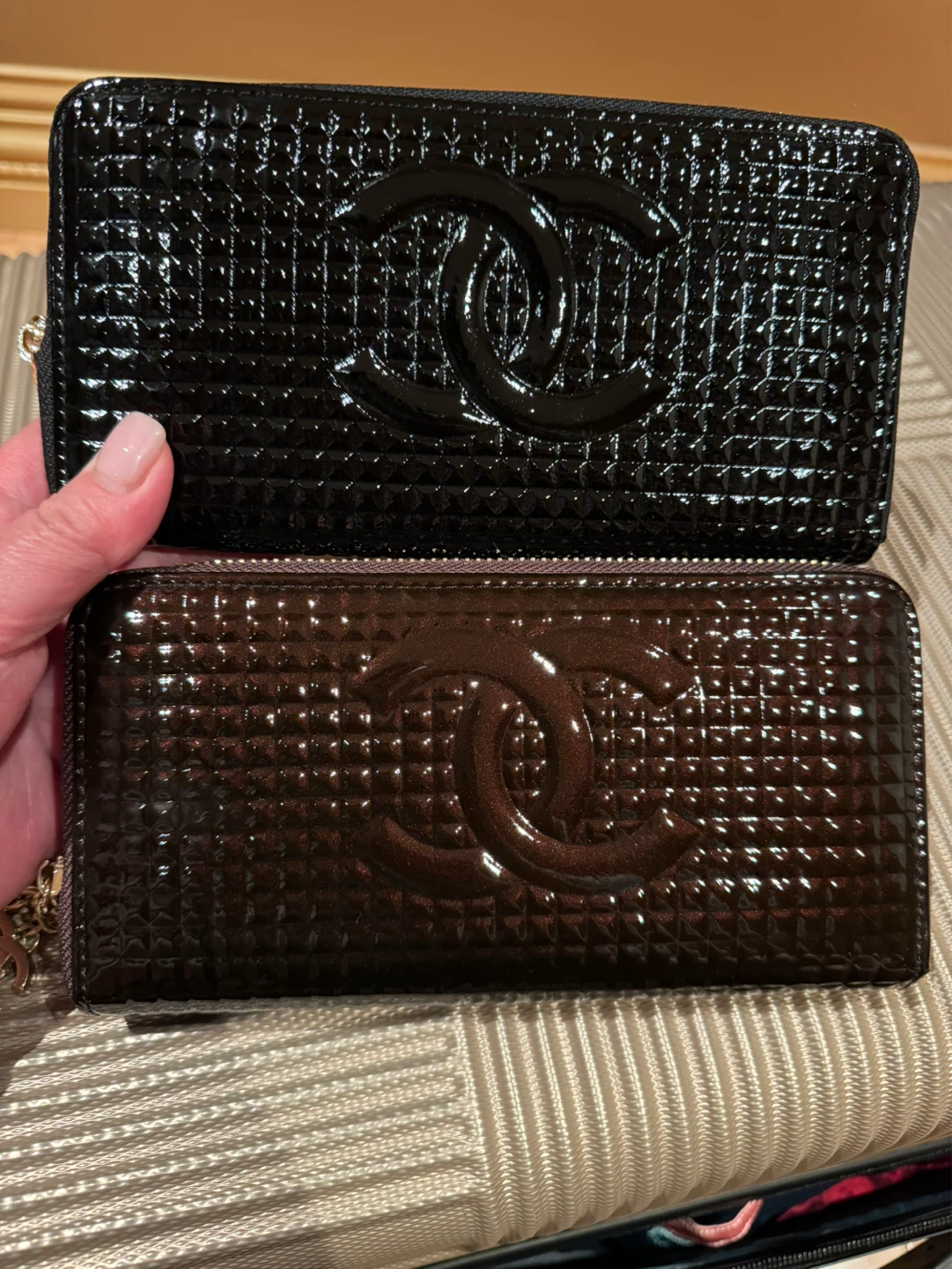 $80 - $150 Louis Vuitton & Chanel Zip Around Wallets