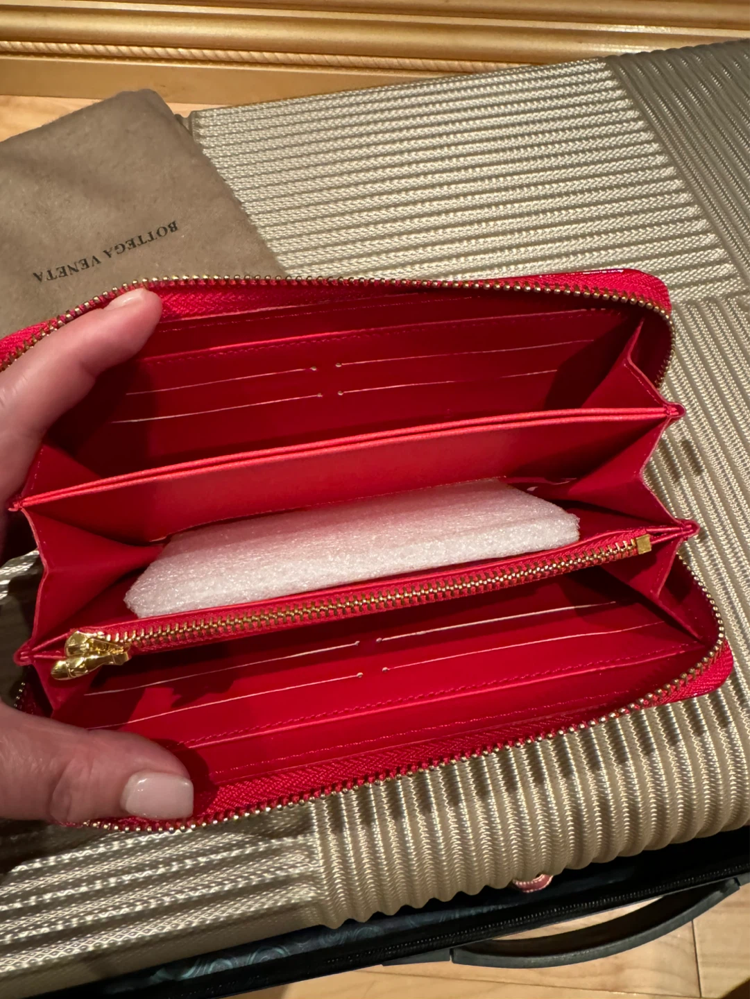 $80 - $150 Louis Vuitton & Chanel Zip Around Wallets - photo 5