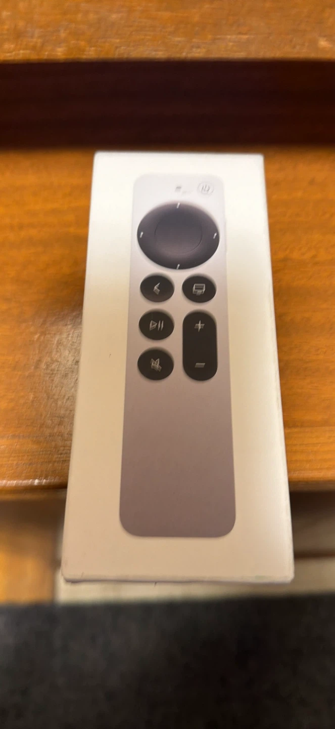 Apple Siri Remote (3rd generation) USB-C 🌱