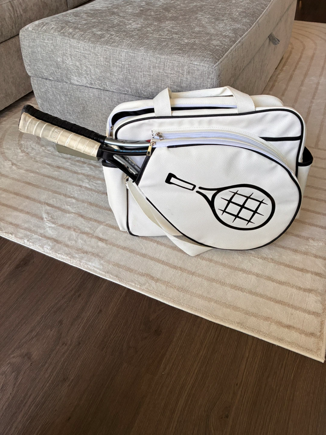 White Tennis Bag + 2 FREE Rackets - photo 2