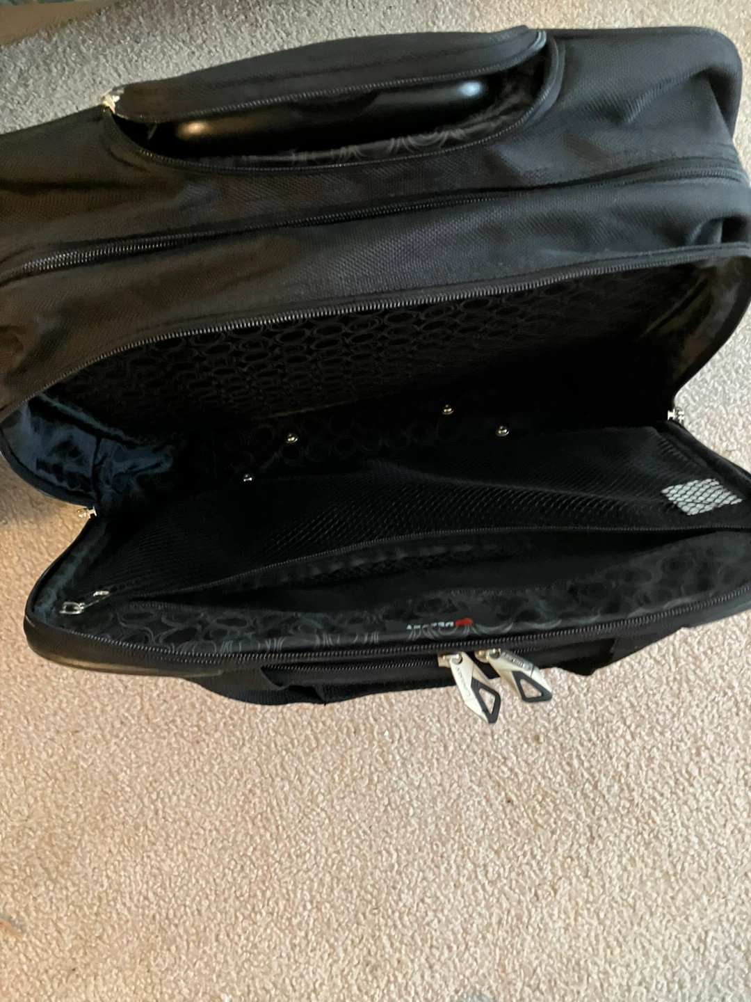 $25 each Black Delsey Rolling Carry-On Luggage Bag - photo 5